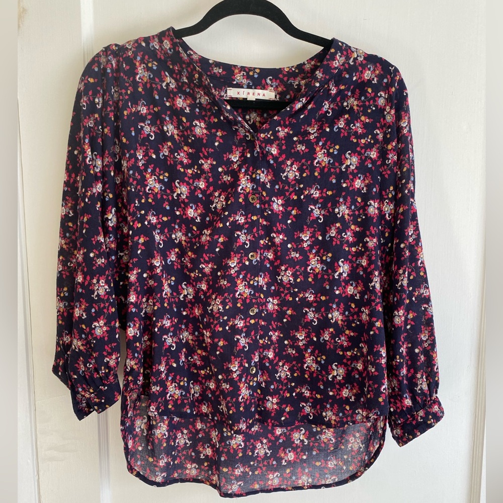 Xirena Lennox blouse navy floral XS